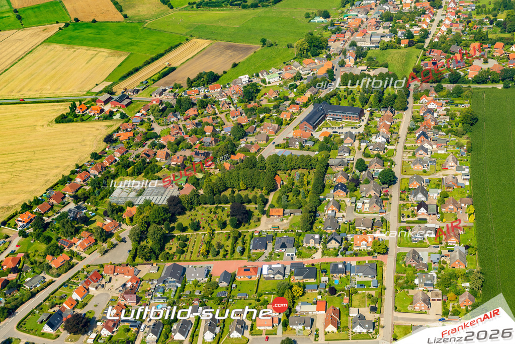 Übersichts Bild Grube - Die Luftaufnahme wurde 2025 vom UL-Flugzeug heraus erstellt ( keine Drohnenaufnahme ) - Hochauflösende Luftaufnahme - für Wandbilder und großformatige Ausdrucke geeignet. Das besondere Geschenk!Hier alle&nbsp;Infos zur Lizenzierung der LuftaufnahmeWir fliegen auch dieses Jahr wieder in Ihre Region um Luftbilder zu erstellen.- Luftbild anfragen