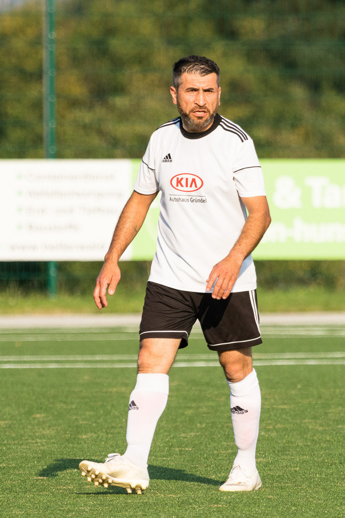 SG Morshausen - TSV Emmelshausen II | Sportfotografie Hermann-Josef Stoffel - Realisiert mit Pictrs.com