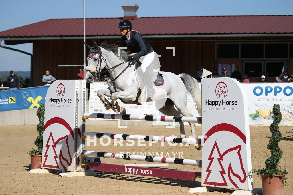 DL2Q2485 | Willkommen bei Brunnmayr - Design & Fotografie – Ihrem Spezialisten für Reitturniere und Pferdeveranstaltungen in Oberösterreich, Salzburg und Bayern! Seit über 17 Jahren sind wir leidenschaftlich dabei.