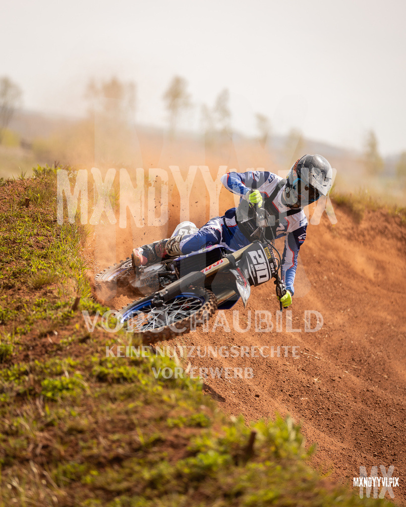 866A4115 | mxndyyvipix