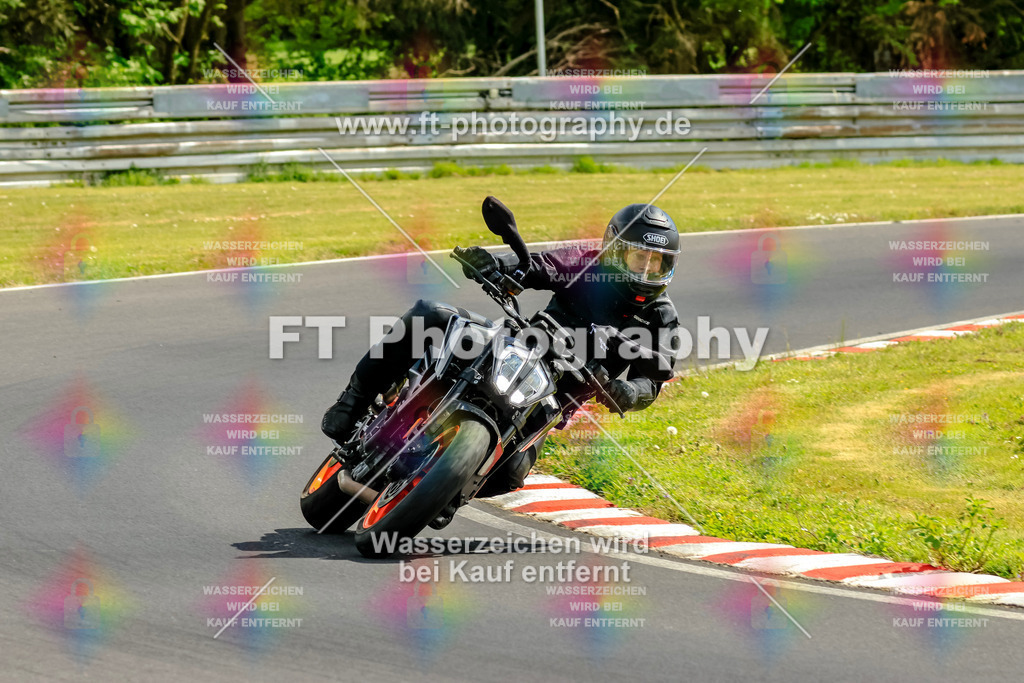 _OTO2600 | Hier findet Ihr Bilder von Touristenfahrten auf der Nürburgring Nordschleife oder von anderen Veranstaltungen die ich besucht habe. Viel Spass beim Durch Schauen 