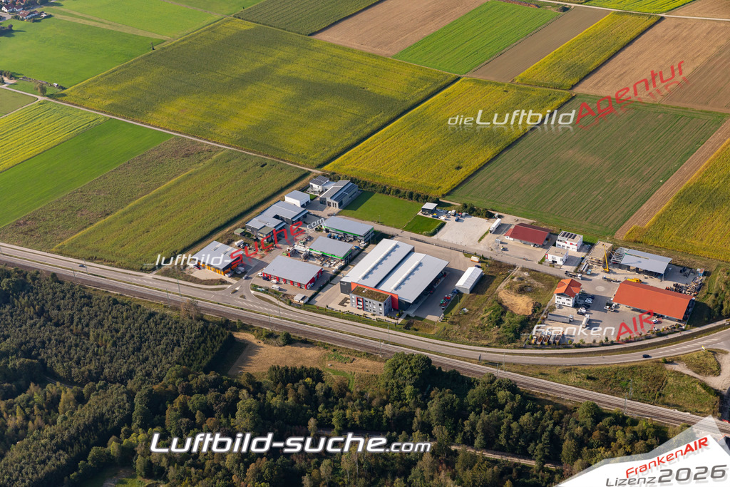 Aktuelles Luftbild von Unterigling-gewerbegebiet  - Die Luftaufnahme wurde 2020 mittels UL-Flugzeug erstellt ( keine Drohne ) - hochauflösende Kamera-Systeme von  Canon -Beste Qualität - Für grossformatige Ausdrucke geeignet. Die Geschenkidee !
