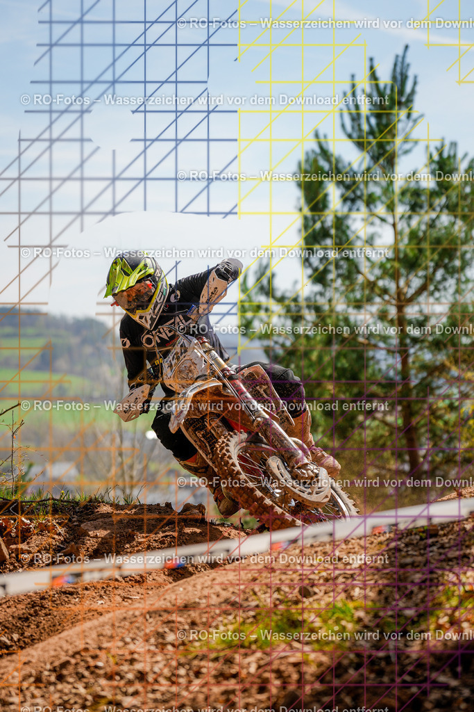 2 Lauf Mernes-1000 | Sportfotografie von RO-Fotos: Motorsport, Motocross, Enduro, Laufveranstaltungen und Triathlon. Professionelle Fotos von Sportlern und Events. - Realisiert mit Pictrs.com