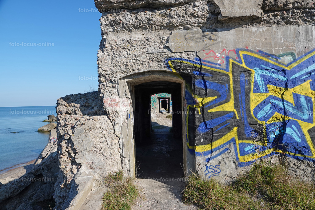 Ruins of the naval port  | Lettland