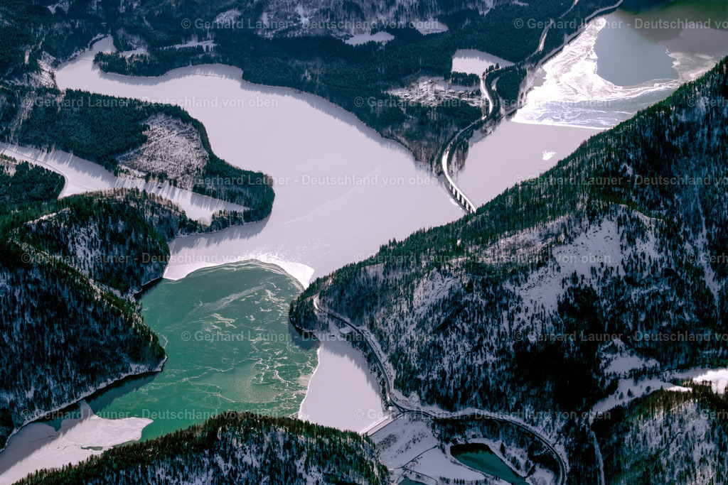 3900306 | Eisstrukturen auf dem Sylvensteinstausee
