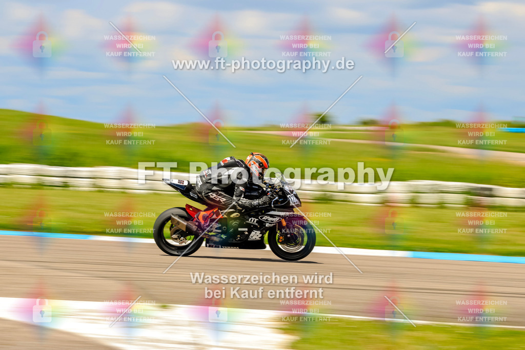 MotoTeam-0546 | Hier findet Ihr Bilder von Touristenfahrten auf der Nürburgring Nordschleife oder von anderen Veranstaltungen die ich besucht habe. Viel Spass beim Durch Schauen 