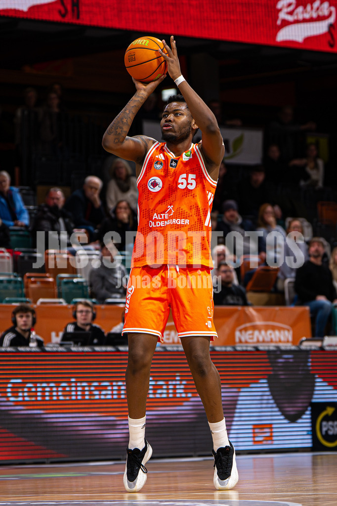 Basketball I Herren I Saison 2025-2026 I ProB Nord I 21. Spieltag I Rasta Vechta II - Iserlohn Kangaroos I 3379 | Joel Moketo Lungelu (55, RASTA Vechta II) - Realisiert mit Pictrs.com