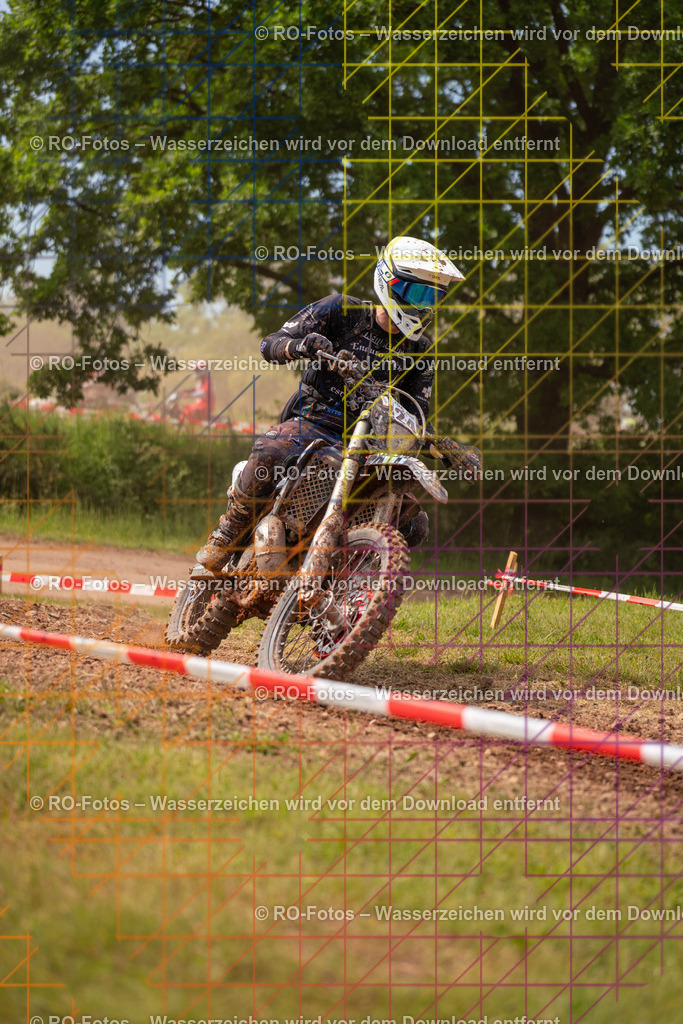 Wolfshausen 3 Lauf -180 | Sportfotografie von RO-Fotos: Motorsport, Motocross, Enduro, Laufveranstaltungen und Triathlon. Professionelle Fotos von Sportlern und Events. - Realisiert mit Pictrs.com