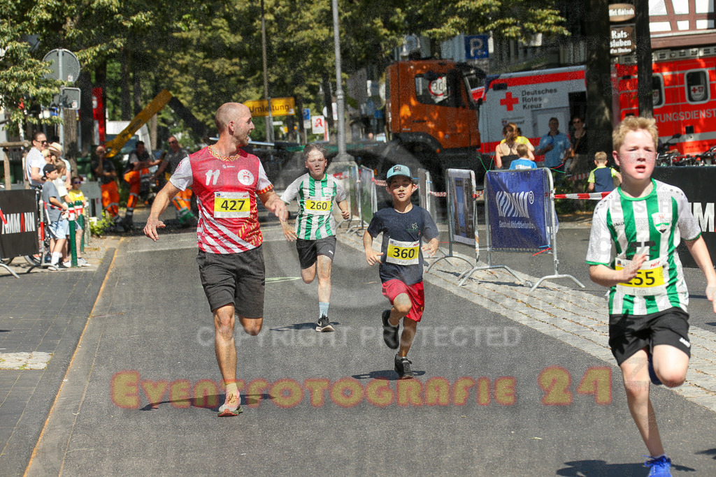 250621_1045_EX1_2426 | Sportfotografie im Rhein-Sieg Kreis, Köln, Bonn, NRW, Rheinland Pfalz, Hessen, etc. Unser Tätigkeitsfeld umfasst den Laufsport vom Volkslauf über den Marathon, Duathlon, Triathon bis zum Ultralauf wie Kölnpfad Ultra oder Schindertrail.