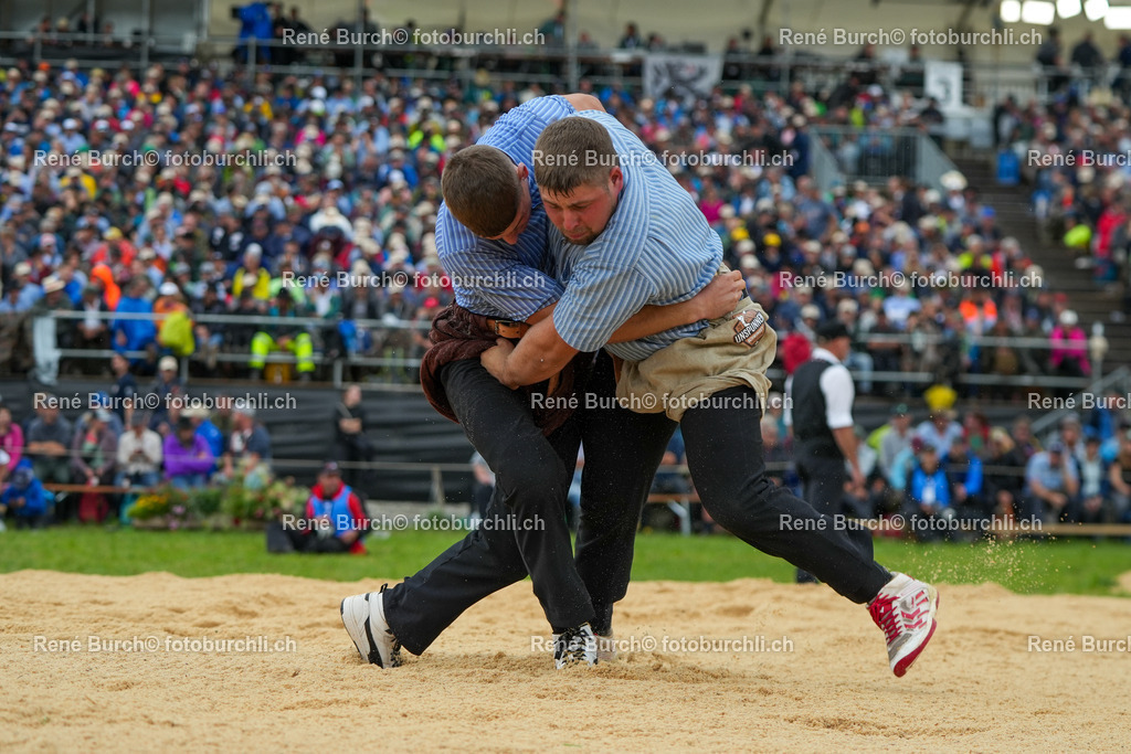 133 | René Burch leidenschaftlicher Fotograf aus Kerns in Obwalden.  Hier finden sie Sport, Landschaft und Natur Fotografie.
 - Realisiert mit Pictrs.com
