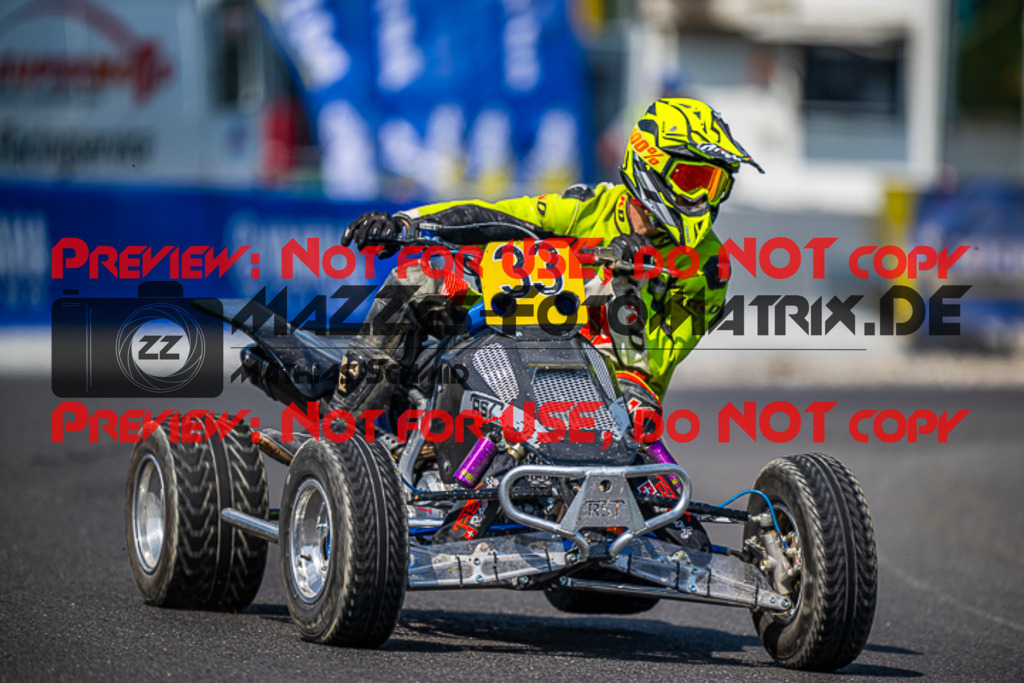 MaZZes_FotoMatrix_230528_5811 | QUAD