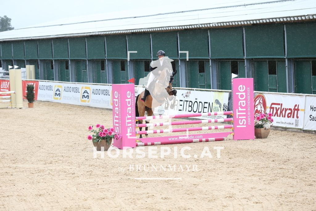 DL2Q5758 | Willkommen bei Brunnmayr - Design & Fotografie – Ihrem Spezialisten für Reitturniere und Pferdeveranstaltungen in Oberösterreich, Salzburg und Bayern! Seit über 17 Jahren sind wir leidenschaftlich dabei.