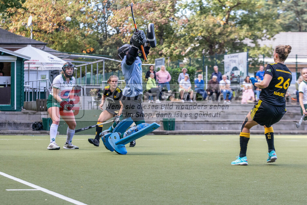 MJ_01.10.2023_F_UHTC-HTHC-37 | Finja Stark (Uhlenhorst Mülheim #9), Uhlenhorst Mülheim - Harvestehuder THC am 1.10.2023 im Waldstadion, Mülheim a. d. Ruhr