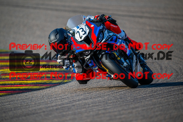 MaZZes_FotoMatrix_240504_6007705_6009 | STK1000