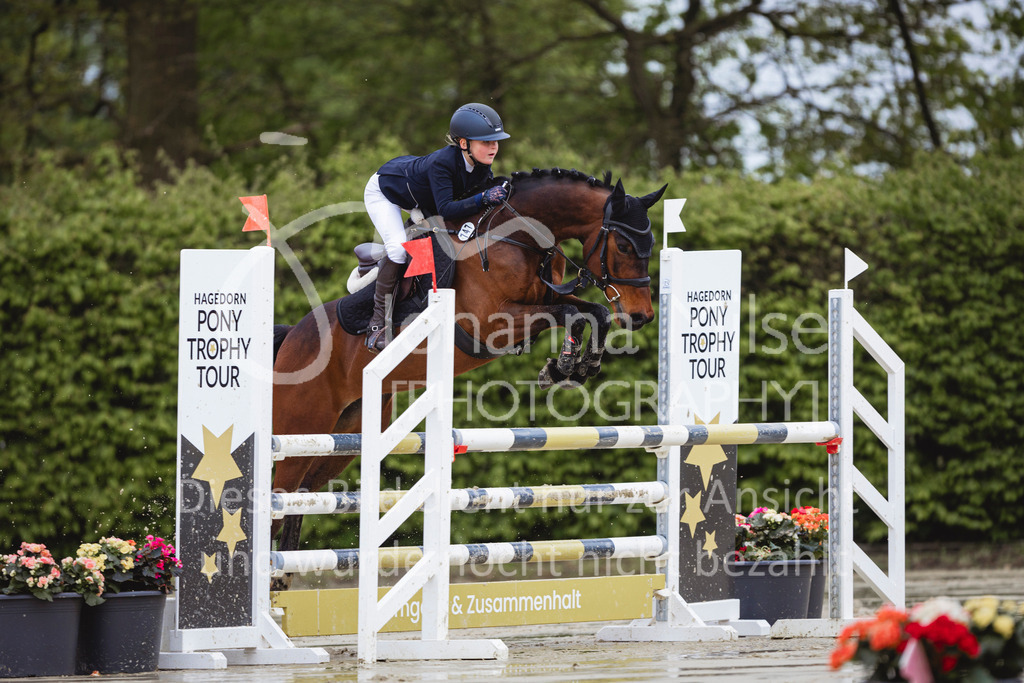 240426_Olfen-Vinnum_PonyTrophy-267 | Deine schönsten Turniermomente als professionelle Fotos! Entdecke hochwertige Pferdesport-Fotografie im Online-Shop. Jetzt Fotos finden & bestellen!