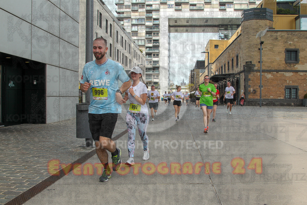 250920_1331_EV4_5870 | Sportfotografie im Rhein-Sieg Kreis, Köln, Bonn, NRW, Rheinland Pfalz, Hessen, etc. Unser Tätigkeitsfeld umfasst den Laufsport vom Volkslauf über den Marathon, Duathlon, Triathon bis zum Ultralauf wie Kölnpfad Ultra oder Schindertrail.