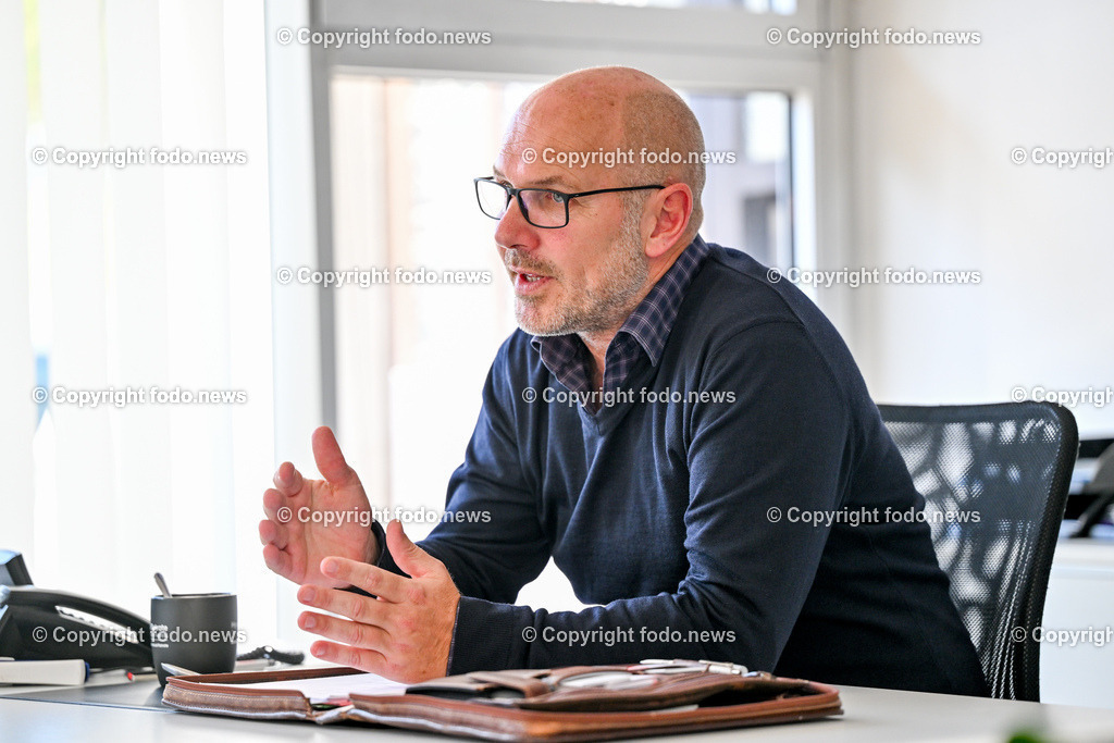 Seifried United Auto_ 26.09.2023-14 | 26.09.2023, Grieskirchen, AUT, Seifried United GmbH im Bild Adolf Seifried (Geschaeftsfuehrer Seifried United GmbH und Obmann des Landesgremium Ooe des Fahrzeughandels WKOOE)
