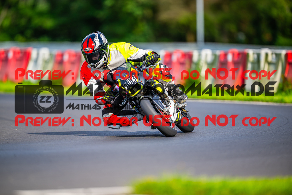 MaZZes_FotoMatrix_230826_9354 | K8