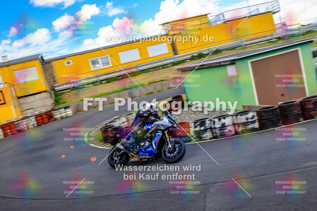 _OTO3917 | Hier findet Ihr Bilder von Touristenfahrten auf der Nürburgring Nordschleife oder von anderen Veranstaltungen die ich besucht habe. Viel Spass beim Durch Schauen 