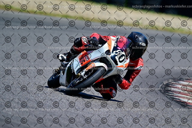 25bc03-1095 | markuskiefer.com - Realisiert mit Pictrs.com