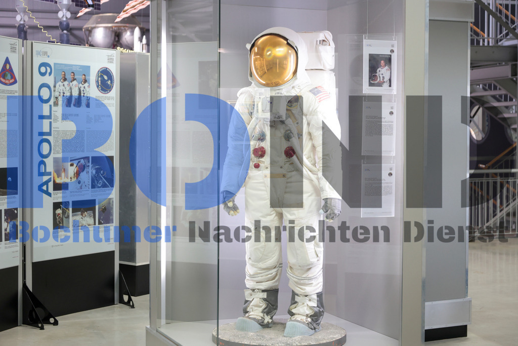  22.10.2023 - 
 | Sebastian Sendlak / Bochumer Nachrichtendienst (BOND) - Herbstfest im Eisenbahnmuseum Bochum - Realisiert mit Pictrs.com