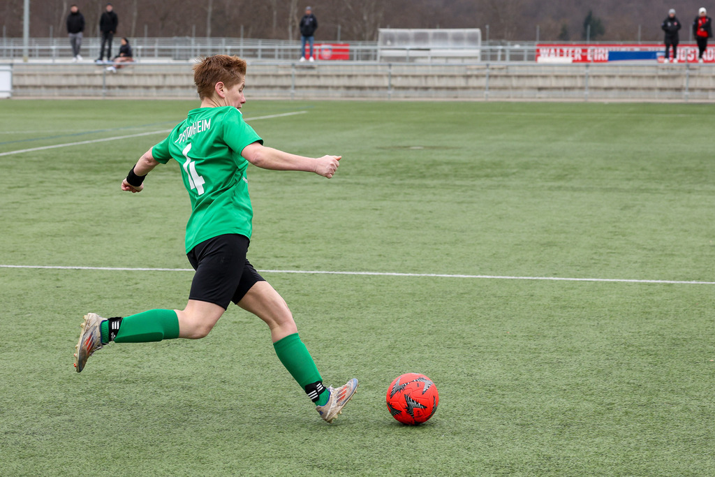 20260315-FCH-Steinheim_059 | 1.FC Heidenheim 1846 II vs. TV Steinheim, Fußball, Frauen, Bezirksliga, 2025/2026, 12. Spieltag, 15.03.2026 in Heidenheim, Kunstrasen b. Voith-Arena West(Foto: Michael Bulling) - Realisiert mit Pictrs.com