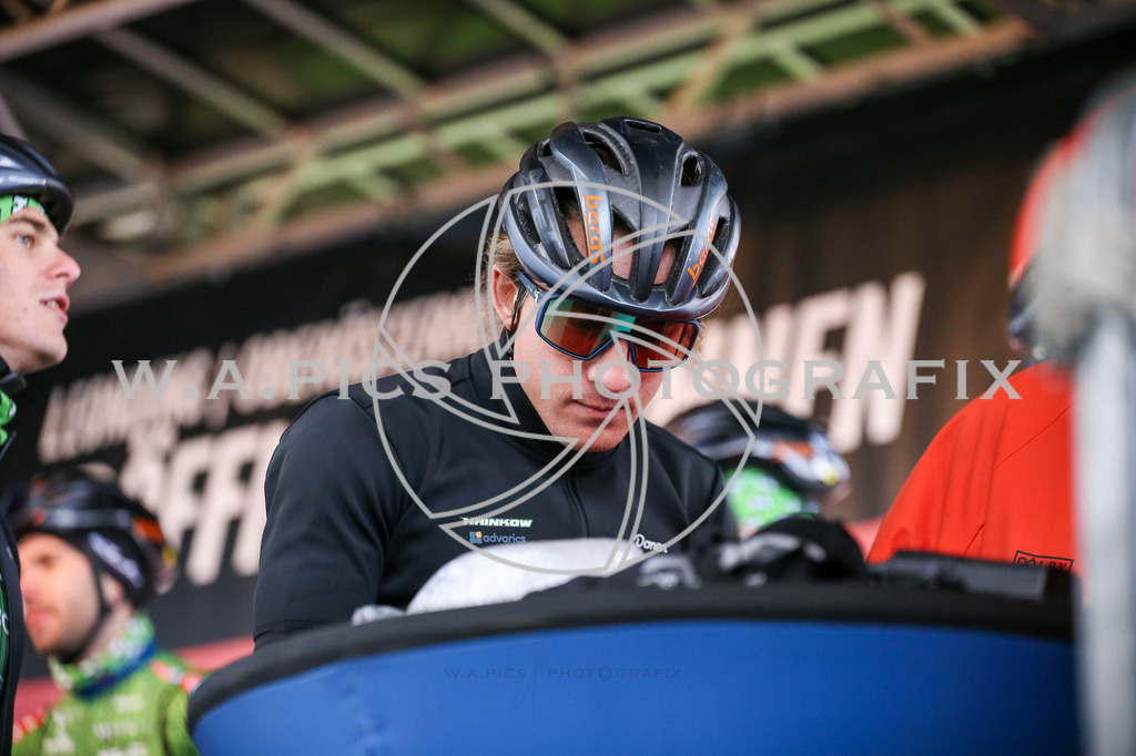 ..... | LEONDING,AUSTRIA,24.März.24 - 63.Radsaisoneröffnungsrennen Leonding Road Cycling League , Image shows: 
Photo: WAPICS / Andreas Willdoner