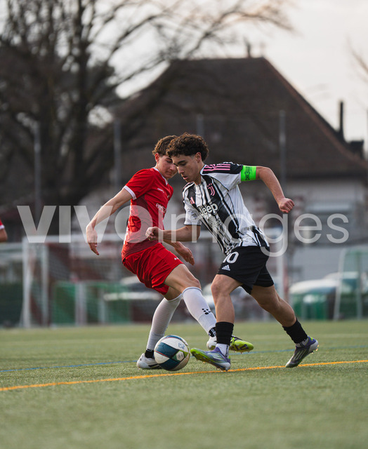 juv_lut_fmachado-0246 | Images from the Juniors B match between Juventus Academy and FC Lutry, played on 18 March 2026 in Lutry, Switzerland, featuring players, coaching staff and match action throughout the game.