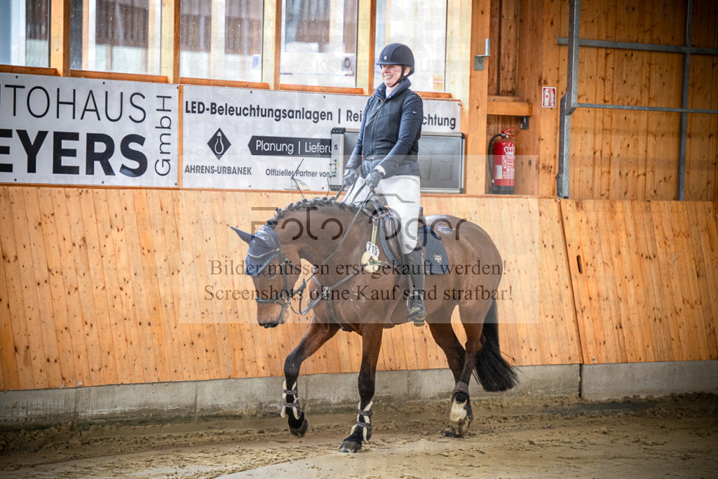 DOS_0222 | Entdecke hochwertige Reitturnierfotos von Foto Oger. Professionell, emotional und authentisch – jetzt Lieblingsmomente im Shop bestellen.Deutschlandweite Turnierfotografie. - Realisiert mit Pictrs.com