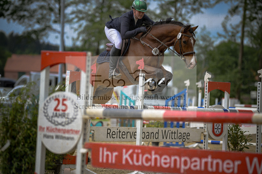 20240505-DOS_0301 | Entdecke hochwertige Reitturnierfotos von Foto Oger. Professionell, emotional und authentisch – jetzt Lieblingsmomente im Shop bestellen.Deutschlandweite Turnierfotografie. - Realisiert mit Pictrs.com
