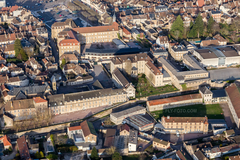 Aerial view: (Burgundy) in Autun in the state Saone et Loire, France.Photo: IMG_105483.jpg taken on 04/01/2018 by Werner Riehm/FLY-FOTO.comResolution of the original: 4963 x 3308 px