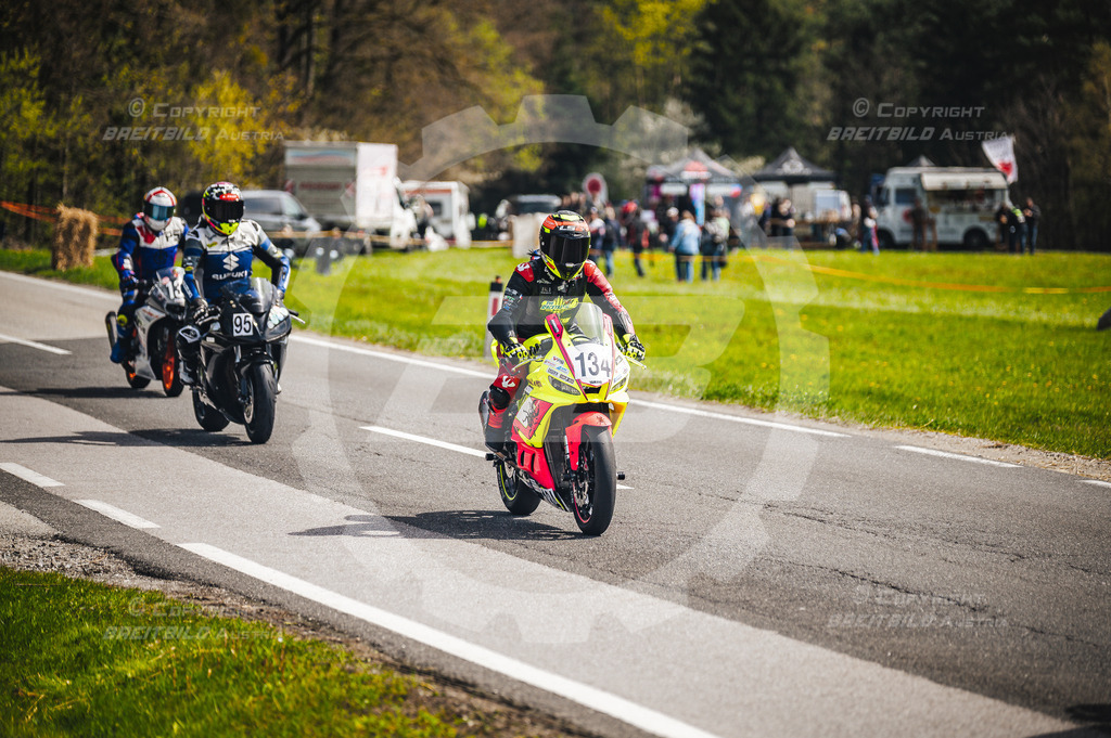0526 - Bergrennen Landshaag2026 | BREITBILD Austria Webshop

Finde Fotos von: Breitbild, Breitbild Austria, Landshaag, Europeanbikers, KTM, BMW, Bergrennen, Bikeporn, Carporn, Bikes, Cars, Fotografie, Oberösterreich, Österreich, Berufsfotograf, Motorradteile Ganster, Julbach, Pannoniari - Realisiert mit Pictrs.com