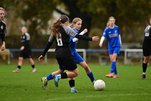 Fußball I Juniorinnen I Saison 2025-2026 I Niedersachsenpokal I Viertelfinale I JFV A-O-B-H-H - FC Rosengarten I 33327 | Der Sportfotograf. - Realisiert mit Pictrs.com