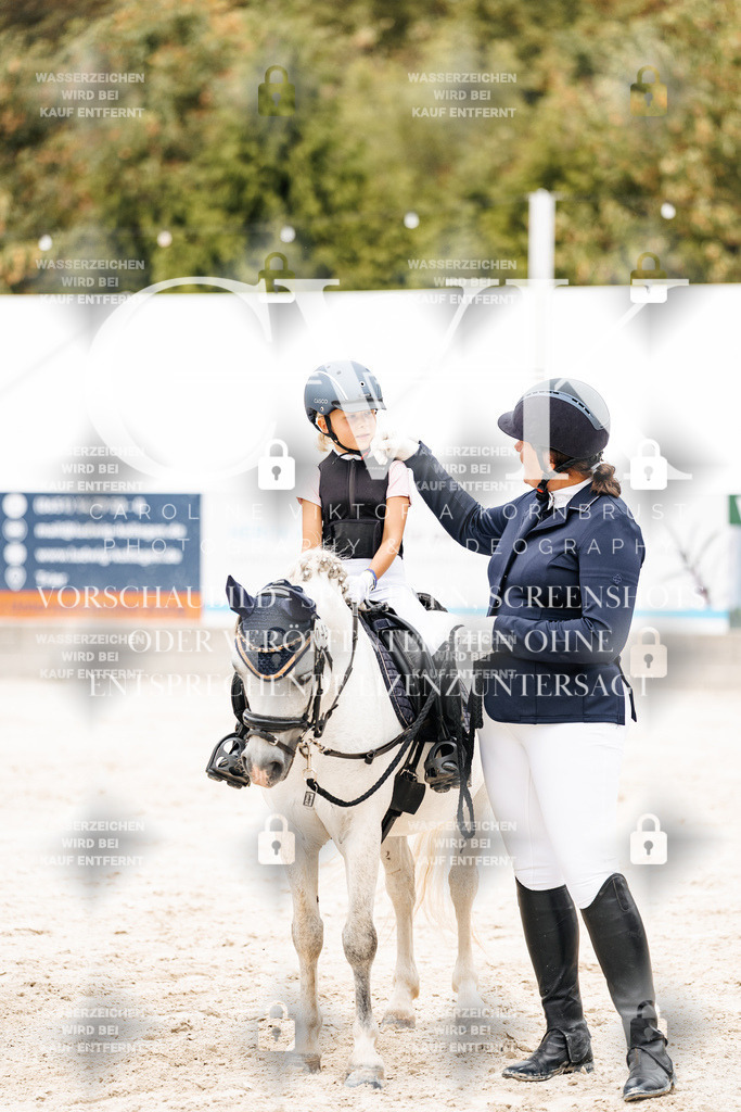 CK907444 | Turnierfotografie Pferdefotografie Trier Rheinland-Pfalz Pferdesport Reitsport Tierfotografie Sportfotografie Pferdevideo Pferdevideografie Equestrianvideography equestrianphotography  - Realisiert mit Pictrs.com