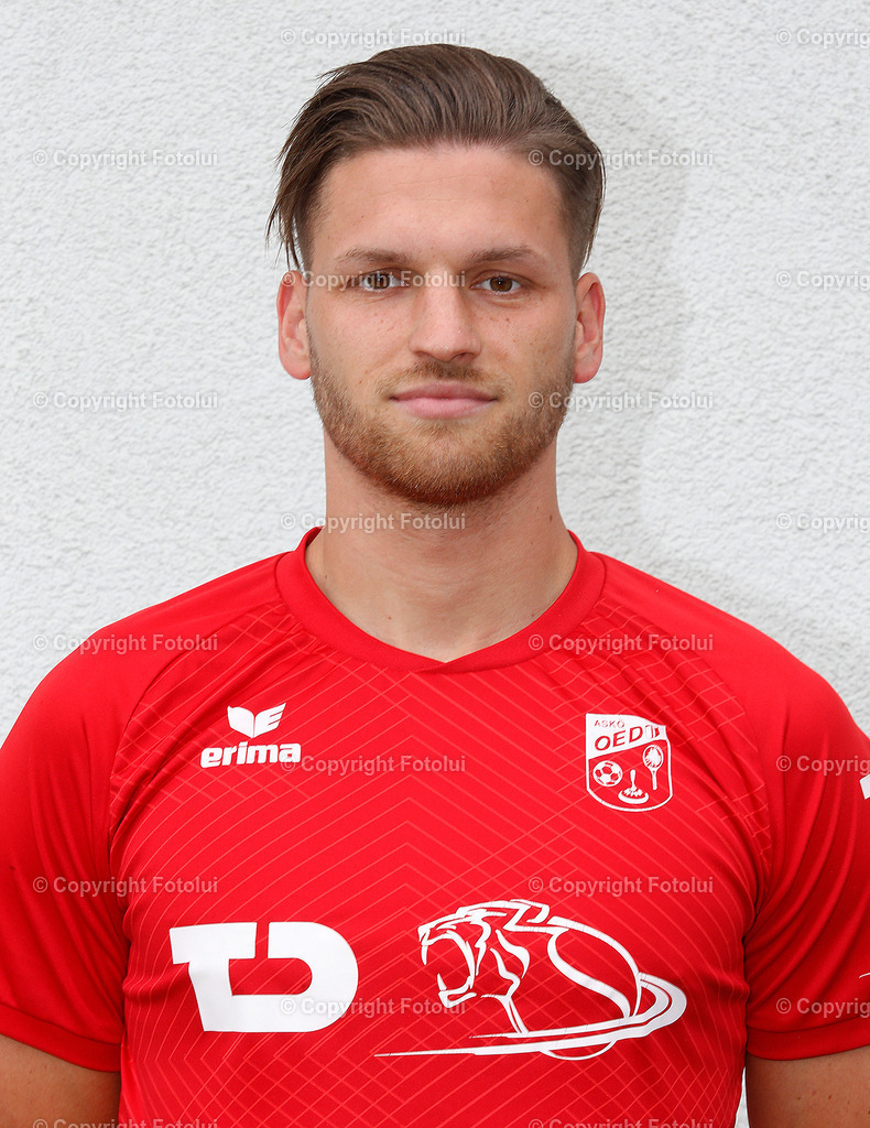 MICHAELLEONHATRSBERGER_01 | bilder, linz, photo, foto, fussball, sport, fotolui, bundesliga