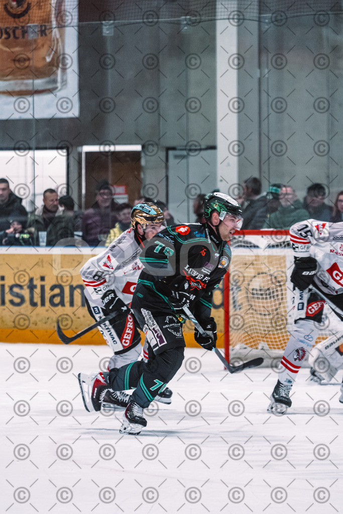Alligators_vs_Memmingen_05_12_2025-112 | Höchstadt Alligators Fotogalerie: Eishockey-Action aus Franken. Professionelle Spielfotos, Portraits & Stadionbilder zum Download. Jetzt entdecken! - Realisiert mit Pictrs.com