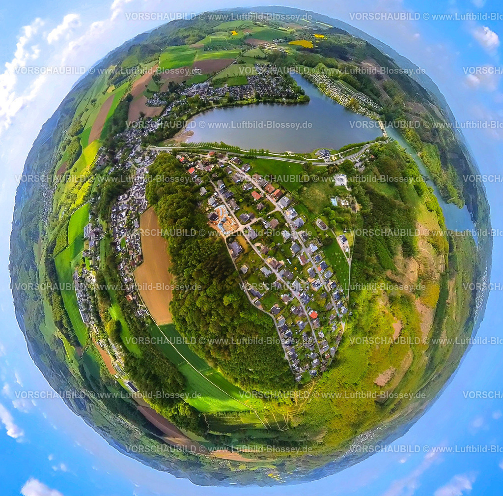 Sundern230520033Amecke | Luftbild, Ortsansicht Amecke, Sorpesee mit Damm Seestraße, Erdkugel, Fisheye Aufnahme, Fischaugen Aufnahme, 360 Grad Aufnahme, Amecke, Sundern, Ruhrgebiet, Nordrhein-Westfalen, Deutschland