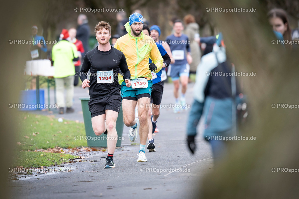 Bonner Nikolauslauf in Bonn, 08.12.2024 | Impressionen vom Bonner Nikolauslauf am 08.12.2024 in Bonn (Freizeitpark Rheinaue). Foto: BEAUTIFUL SPORTS/Axel Kohring