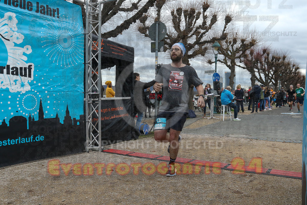 221231_1154_EV9_4997 | Sportfotografie im Rhein-Sieg Kreis, Köln, Bonn, NRW, Rheinland Pfalz, Hessen, etc. Unser Tätigkeitsfeld umfasst den Laufsport vom Volkslauf über den Marathon, Duathlon, Triathon bis zum Ultralauf wie Kölnpfad Ultra oder Schindertrail.