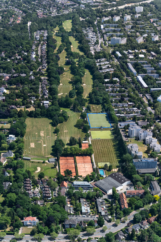 4029068 | Golfclub zur Vahr, BREMEN 01.06.2020 Stadtrand und Außenbezirks- Wohngebiete entlang der August-Bebel-Allee in Bremen, Deutschland. // Outskirts residential along the August-Bebel-Allee in Bremen, Germany. Foto: Gerhard Launer