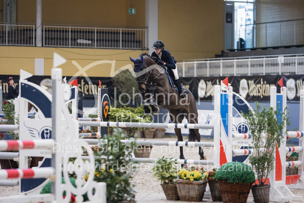 230210_Warstein_Stil-L-180 | Deine schönsten Turniermomente als professionelle Fotos! Entdecke hochwertige Pferdesport-Fotografie im Online-Shop. Jetzt Fotos finden & bestellen!