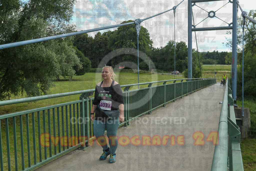 220625_1622_EV9_1617 | Sportfotografie im Rhein-Sieg Kreis, Köln, Bonn, NRW, Rheinland Pfalz, Hessen, etc. Unser Tätigkeitsfeld umfasst den Laufsport vom Volkslauf über den Marathon, Duathlon, Triathon bis zum Ultralauf wie Kölnpfad Ultra oder Schindertrail.