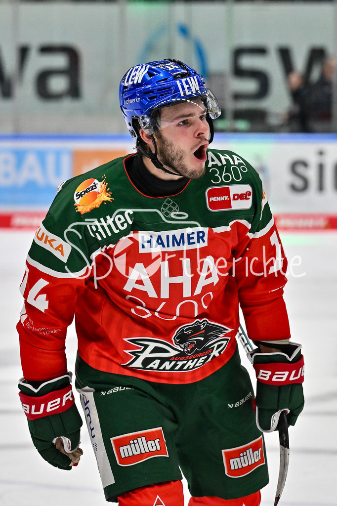 Augsburger Panther - Kölner Haie | Jubel der Hausherren nach dem Ausgleich zum 6-6 durch D. J. BUSDEKER (Augsburger Panther #14) / Freude / Happy / Tor / Torschuetze / DEL: Augsburger Panther - Kölner Haie, Curt Frenzel Stadion am 29.09.2024