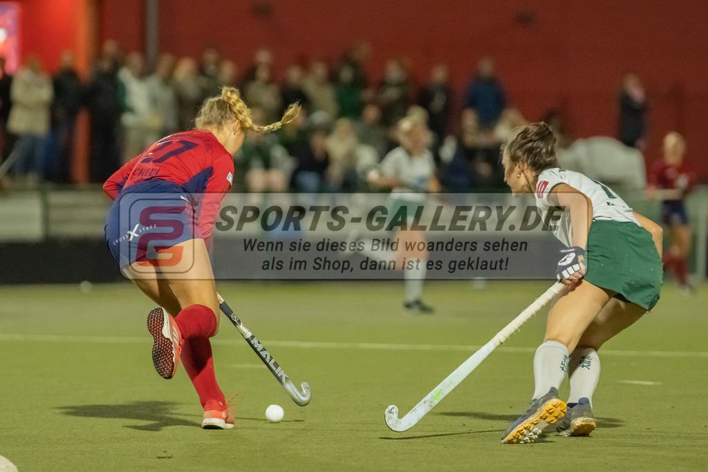 HK_20220916_109860 | 1. Bundesliga Damen Düsseldorfer HC - Uhlenhorst Mülheim am 16.9.2022 DHC Düsseldorf, Düsseldorf , Julia Schedl ( Düsseldorfer HC #27 )