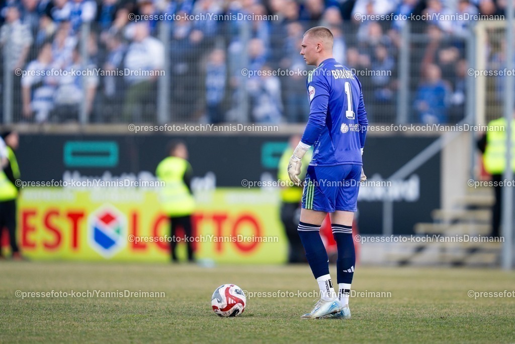 xYDR23022501005 | 23.02.2025, xydrx, Fußball, Fortuna Düsseldorf II (U23) - MSV Duisburg, Regionalliga West, Paul-Janes-Stadion: Maximiliane Braune (MSV #1)
