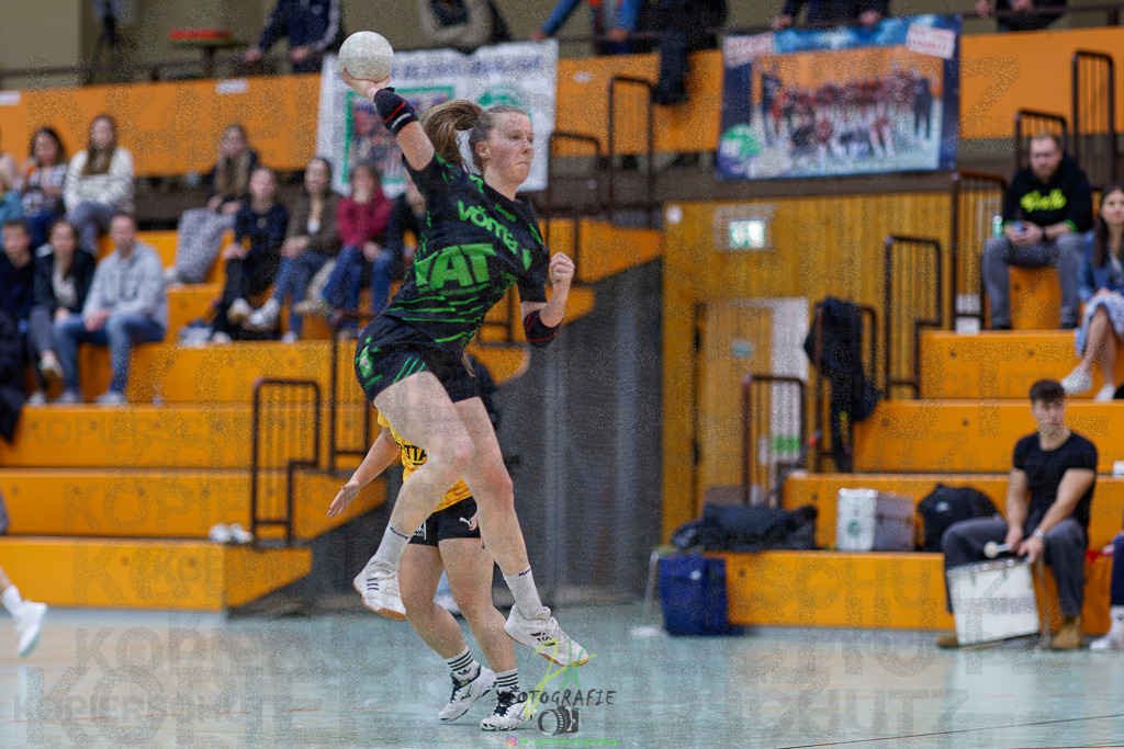 Frauen Oberliga Mitte (HHV); HSG Kleenheim/Langgöns II - HSG Eibelshausen/Ewersbach | Frauen Oberliga Mitte (HHV); HSG Kleenheim/Langgöns II - HSG Eibelshausen/Ewersbach am 01.11.2025 in Oberkleen (Weidig-Halle)Photo © 2025 - Jörg Heinrich - Realisiert mit Pictrs.com
