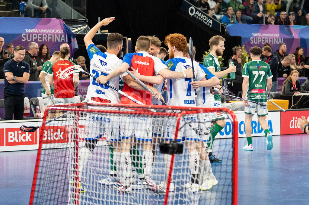 SV Wiler-Ersigen vs GC Unihockey - 23. April 2022 | SV Wiler-Ersigen vs GC Unihockey
Stimo Arena, Kloten
#21 Paolo Riedi (GC Unihockey) erzielt das 0:2.
Bild: Sportfotografie Markus Aeschimann | www.markus-aeschimann.ch - Realisiert mit Pictrs.com