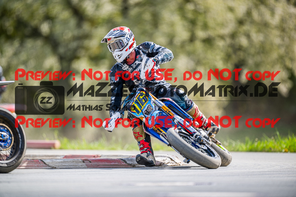 MaZZes_FotoMatrix_230506_2-402 | S1