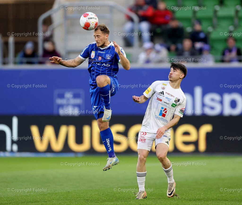 A_LUI_120425_15 | SPORT,FUSSBALL ADMIRAL BUNDESLIGA BLAU WEISSLINZ -RZ PELLETS WAC IM BILD: BORIS PIRKL  (BLAU WEISS) UND  BORIS MATIC (WAC) FOTO:  FOTOLUI/MW