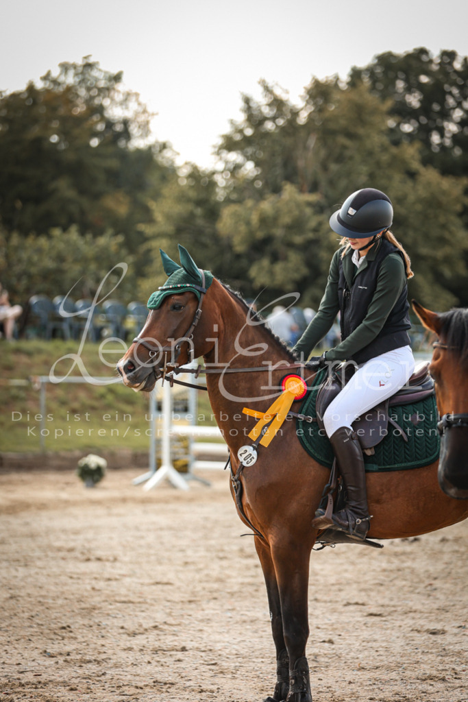 24.FrSpA00224 | Leoni Ertmer Photography - Realisiert mit Pictrs.com